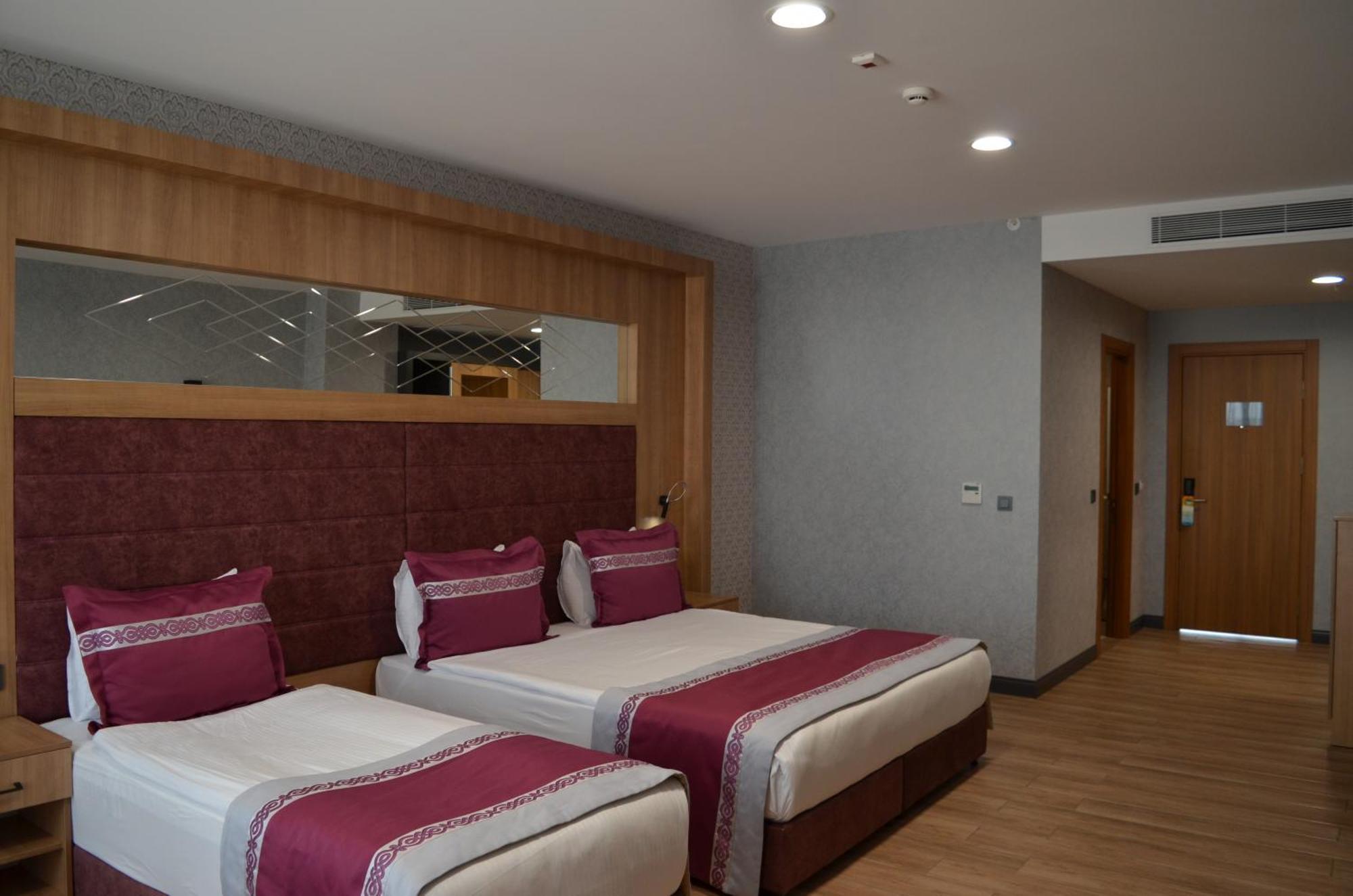 Lavanta Tepesi Hotel Ve Spor Tesisleri Бурдур Экстерьер фото