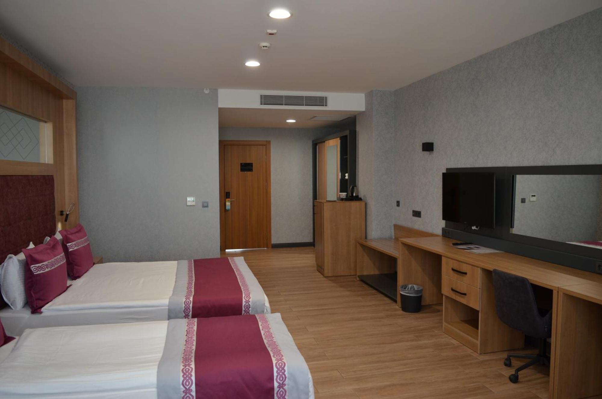 Lavanta Tepesi Hotel Ve Spor Tesisleri Бурдур Экстерьер фото